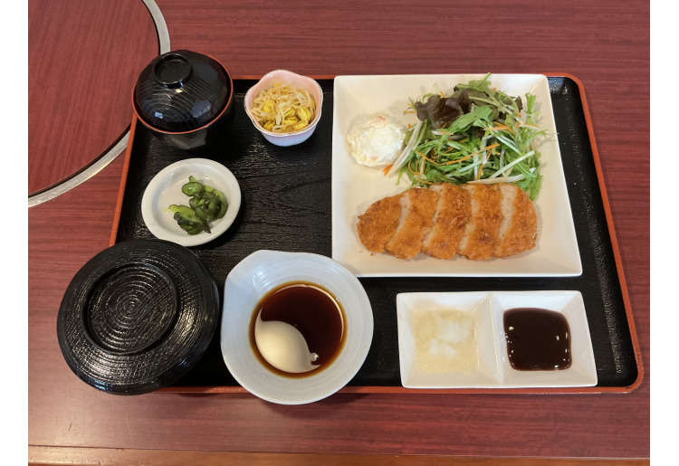 とんかつランチ(月〜土曜日)